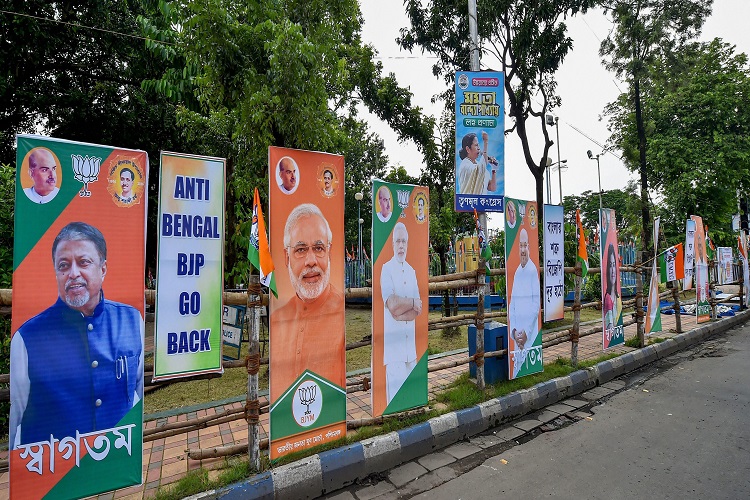 As Amit Shah visits Kolkata for big rally today, TMC launches poster war, asks 'BJP to leave Bengal'