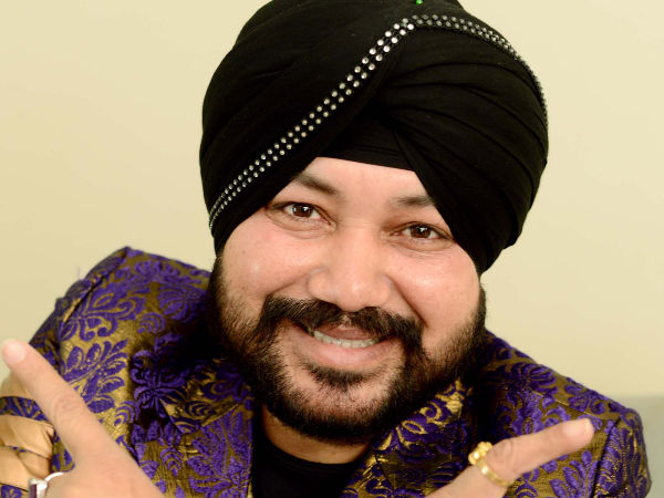 Daler Mehndi relishes food memories with Kake Da Hotel, Versova, Andheri