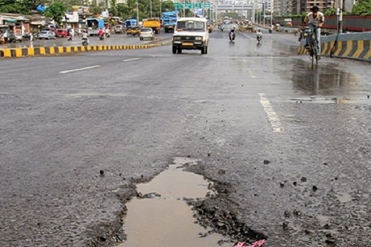 Bombay High Court comes down hard on Maharashtra govt, 'pothole-free roads is the bare minimum it can do for people', it says