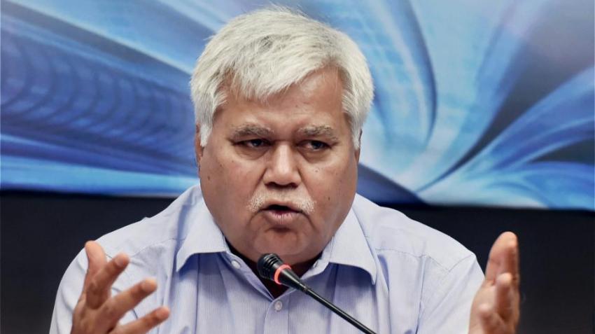 Disclosure of Aadhaar number doesn't increase one's digital vulnerability, reiterates TRAI Chief R S Sharma