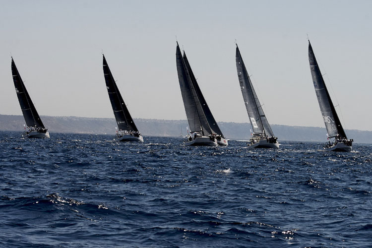 A representational image of Sailing