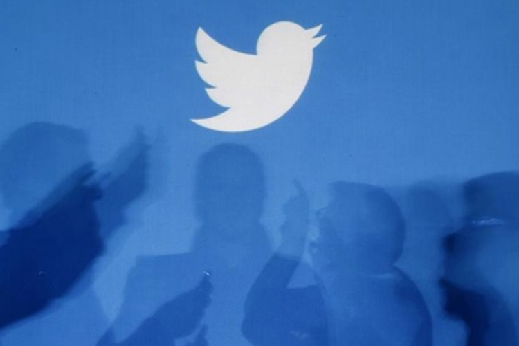 Twitter issues new policy, announces certification process for ads in US