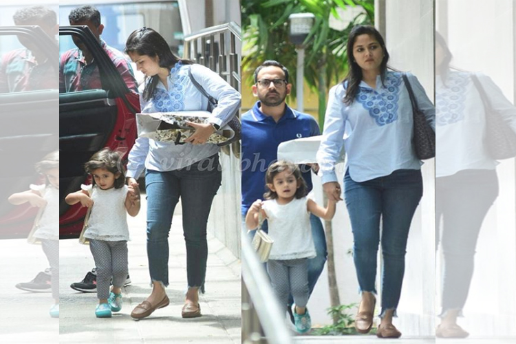 Mira Rajput S Sister Visits Hospital To Meet The Newborn Zain See Pics Bollywood News India Tv