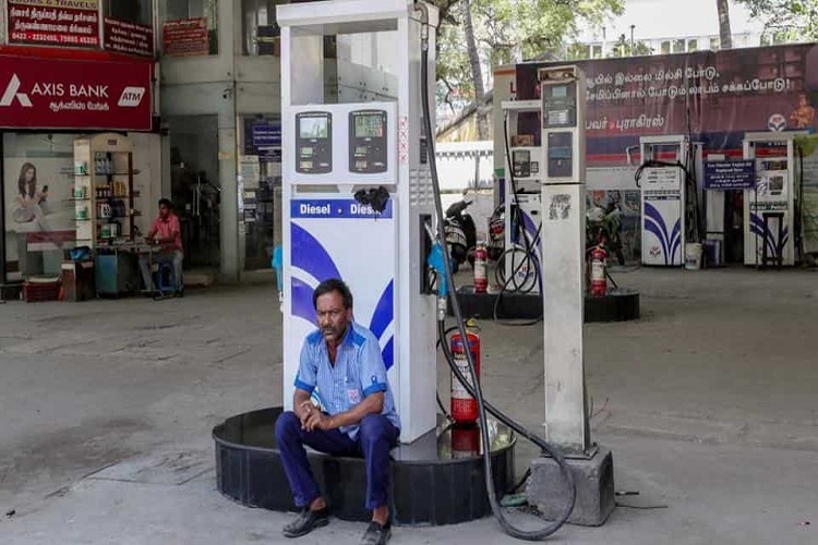 Delhi petrol pumps to remain shut today as dealers protest state government’s refusal to cut VAT on fuel price