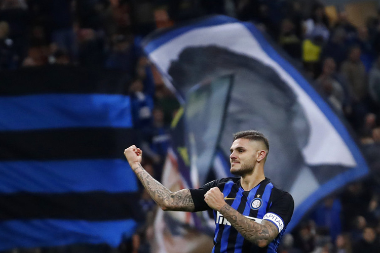 Mauro&nbsp;Icardi celebrates after scoring the lone goal in the Milan derby.