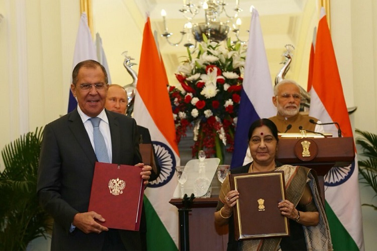 India, Russia Sign USD 5 Billion S-400 Air Defence System Deal Amid ...