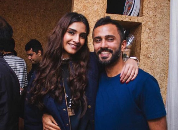 Sonam Kapoor Ahuja finds support in husband Anand Ahuja after ‘face-off’ with Kangana Ranaut. See Pictures