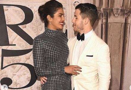 Priyanka Chopra-Nick Jonas&rsquo; wedding pictures already sold for whopping 2.5 million dollars?