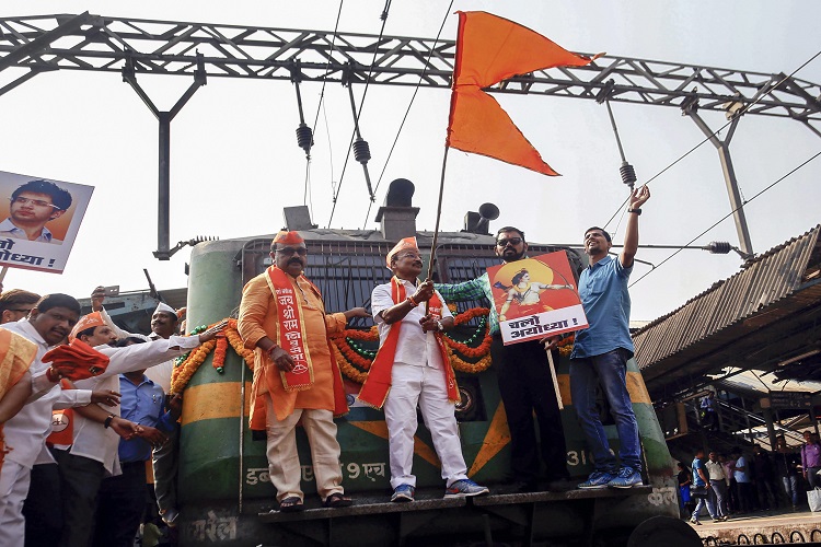 Ram Temple row: Massive security deployed ahead of VHP's 'Dharam Sabha' rally in Ayodhya on Nov 25, Uddhav Thackeray to visit holy city today