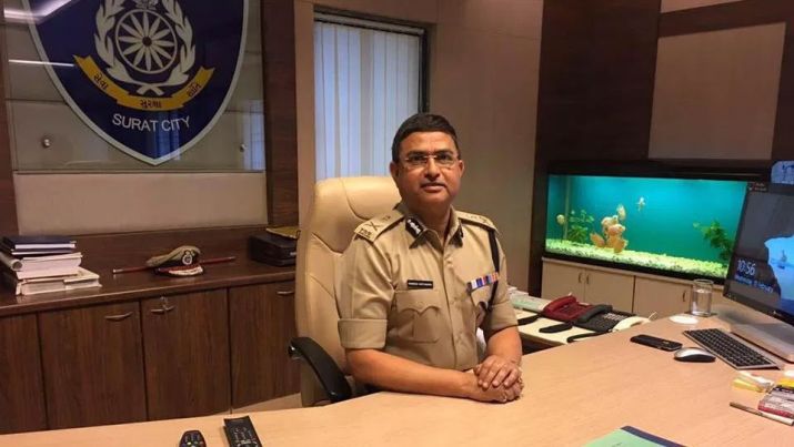 &nbsp;
The Central Bureau of Investigation (CBI) had registered an FIR against Rakesh Asthana and others on a written complaint of businessman Sathish Sana on October 15.