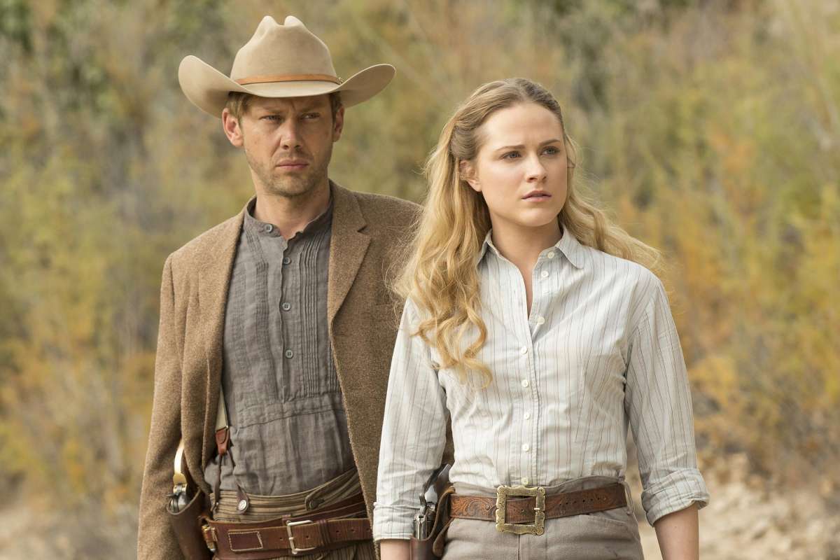 Westworld location in California burns down in Woolsey wildfire – India TV