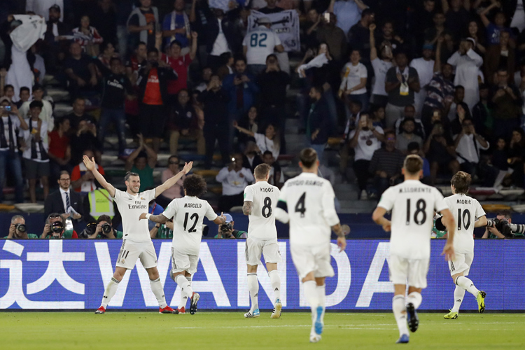 Bale scores three, Madrid beats Kashima at Club World Cup 