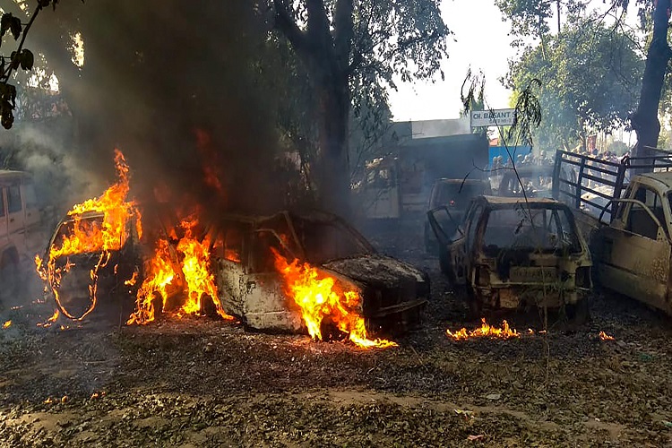 Bulandshahr violence: CM Adityanath holds meeting with top officials, orders strict action against culprits; Opposition intensifies attack