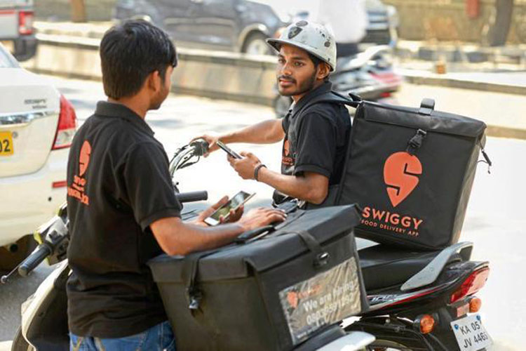 Swiggy delivery boys on strike in Panaji India TV