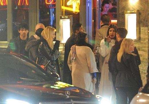 Priyanka Chopra enjoys first pre-Christmas dinner with Nick Jonas and in-laws in London (Pics Inside)&nbsp;