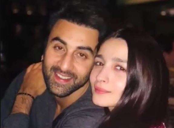 Will Alia Bhatt, Ranbir Kapoor get engaged in June this year?