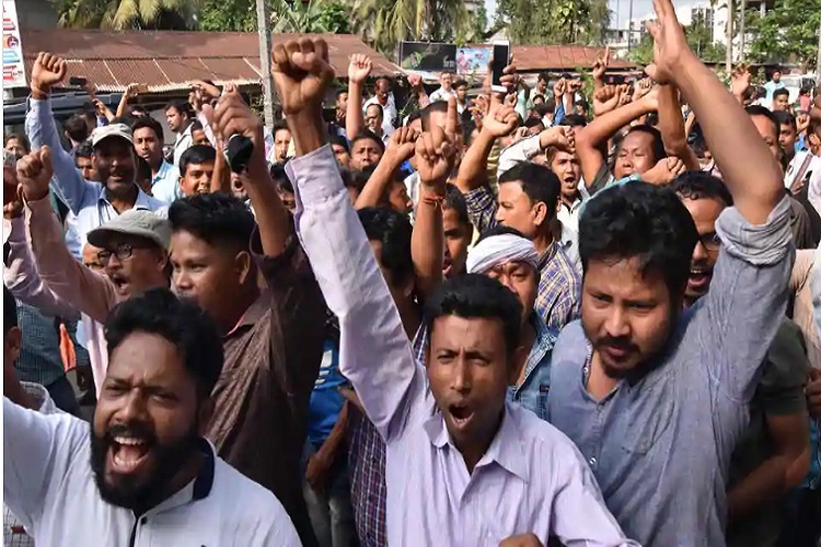 Small number of Bangladeshis to be benefitted from Citizenship Amendment Bill: MHA