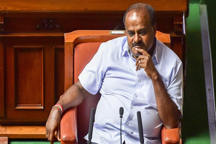 Karnataka: Setback to Congress-JD(S) govt as 2 independent MLAs withdraw support; 'totally relaxed', says Kumaraswamy