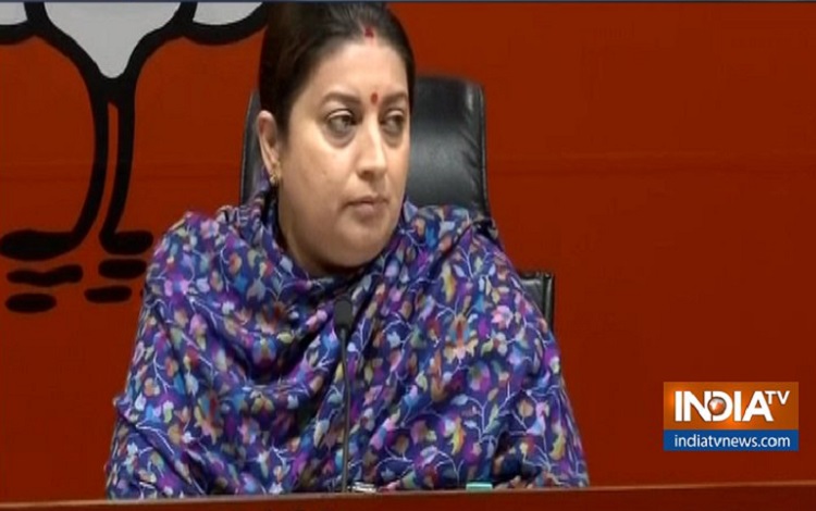 Sohrabuddin encounter case: Smriti Irani attacks Sonia Gandhi, says clear proof of political conspiracy by Congress to destroy Amit Shah