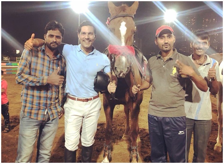 Randeep Hooda wins silver at National Equestrian Championship, shares pics on Twitter