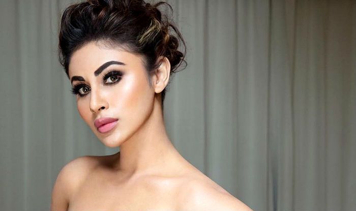 &nbsp;Mouni Roy threatened to cancel her performance at Ambani wedding