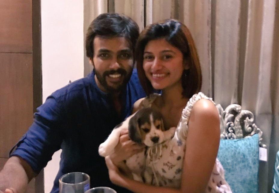 Bigg Boss Fame Oviya Enjoys Birthday With Rumoured Boyfriend Arav. Did ...