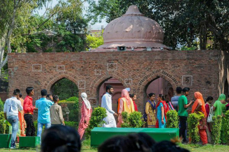 Pakistan puts on display documents of Jallianwala Bagh massacre