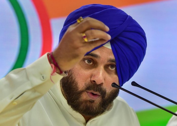 HP BJP women's wing chief asks Sidhu to apologise for 'anti-women' remarks