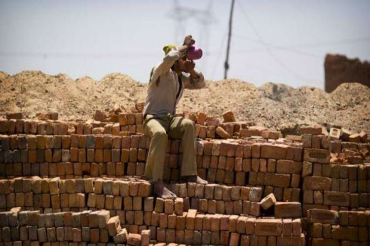 Odisha struggles under intense heat wave; MeT department issues yellow warning