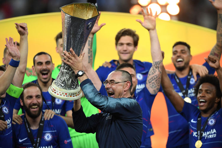 Maurizio Sarri Gets A Winners' Medal, But May Still Leave Chelsea ...