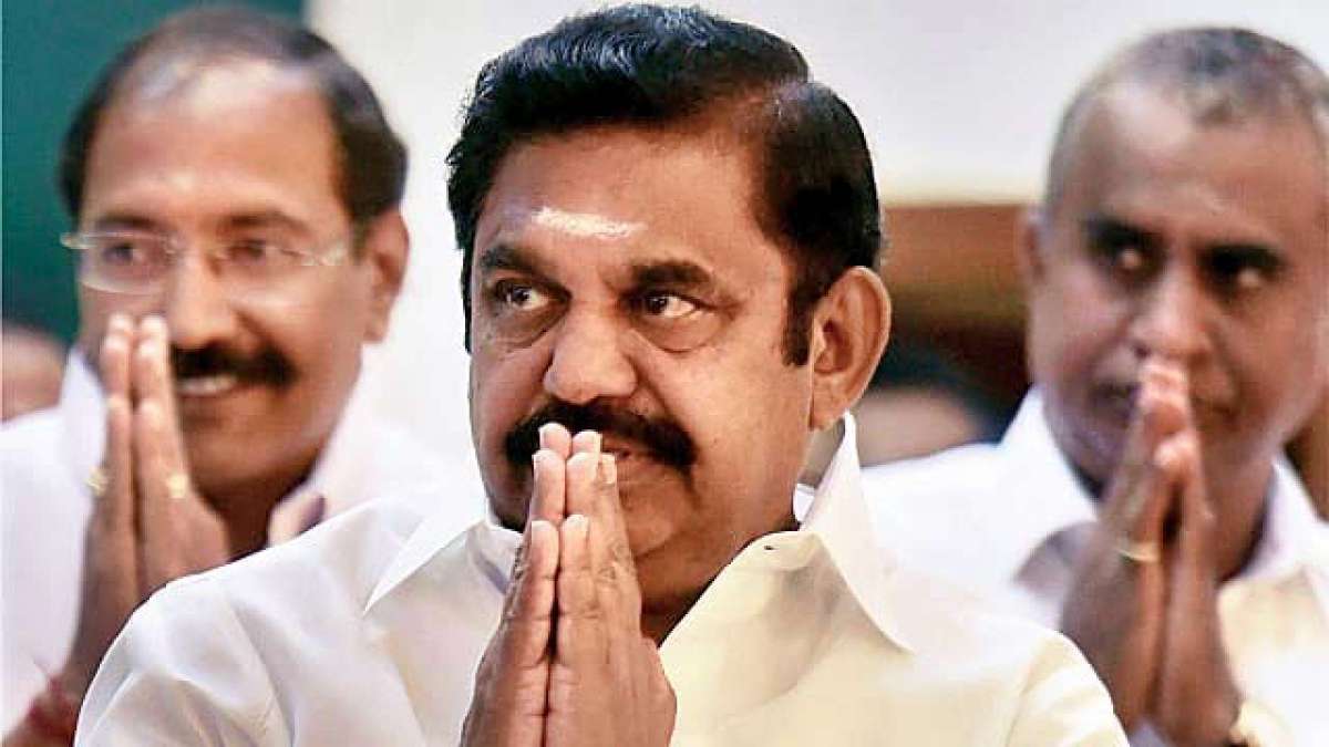 TN CM submits memorandum to PM Modi for expediting linking of peninsular rivers