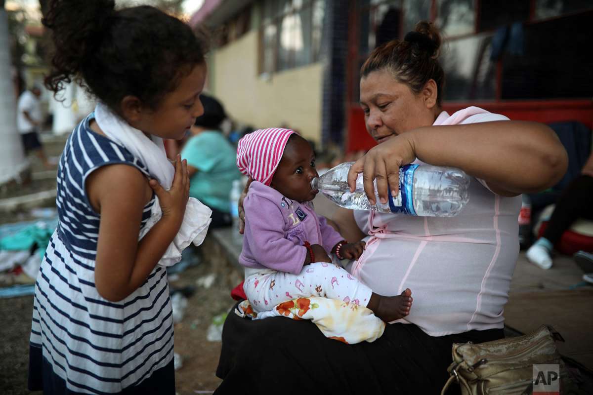 mexican woman pregnant