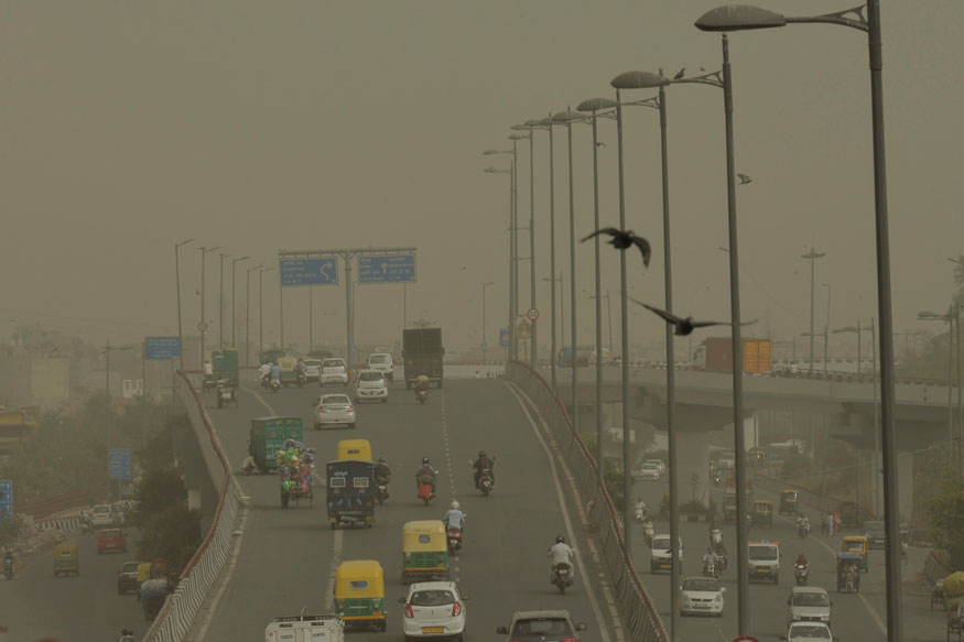 Dust storm hits Delhi-NCR, 'intense rains' predicted&nbsp;