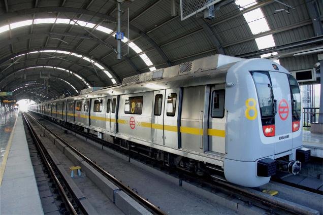 Power failure disrupts services on Delhi Metro's Yellow Line