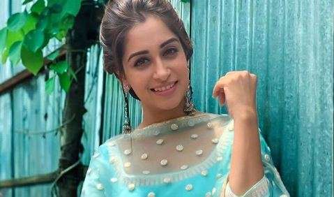 Dipika Kakar Xxx Video - Dipika Kakar changes her name on Twitter. Deets inside | Tv News â€“ India TV