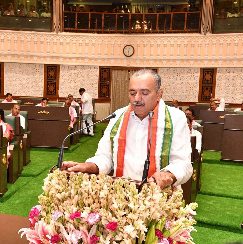 "We are not sheep or buffaloes to be purchased", defector-MLAs hit back at Congress – India TV