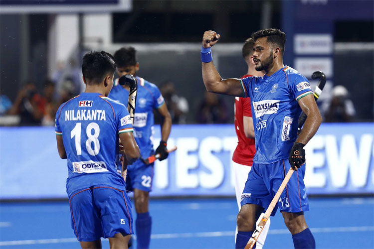 FIH Series Finals: India maul Japan 7-2 to storm into final – India TV