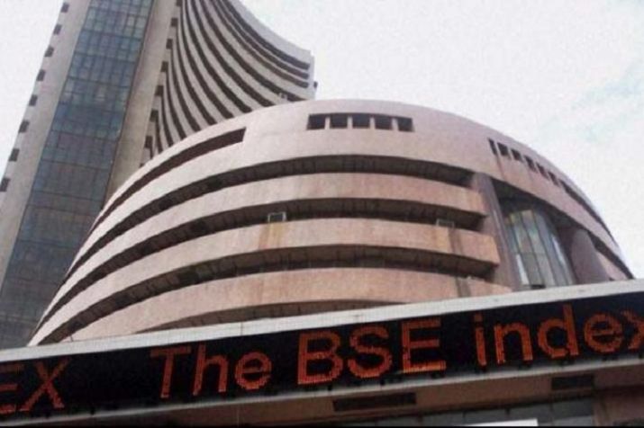 Sensex jumps 169 pts; IT stocks rally