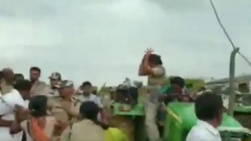 Forest Department personnel injured in fresh attack in Telangana