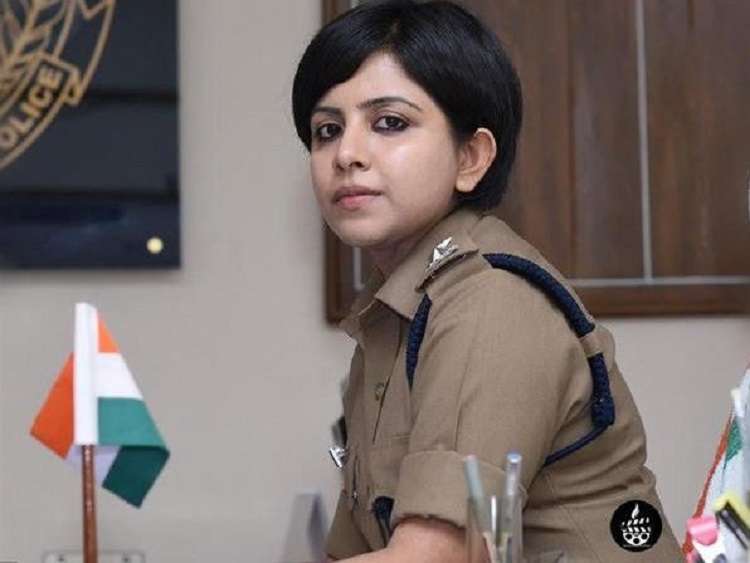 Kerala IPS officer Merin Joseph's persistence helps bring back on-the-run  rape accused from Saudi Arabia | Good News – India TV