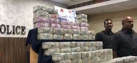 Hawala Cash Worth Rs 5 Crore Seized By Hyderabad Police India TV