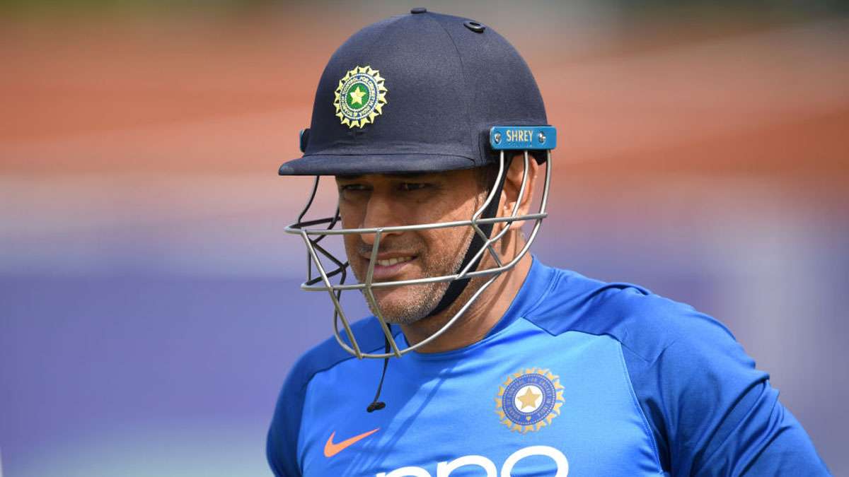 Injury the reason behind MS Dhoni's continued unavailability: Report