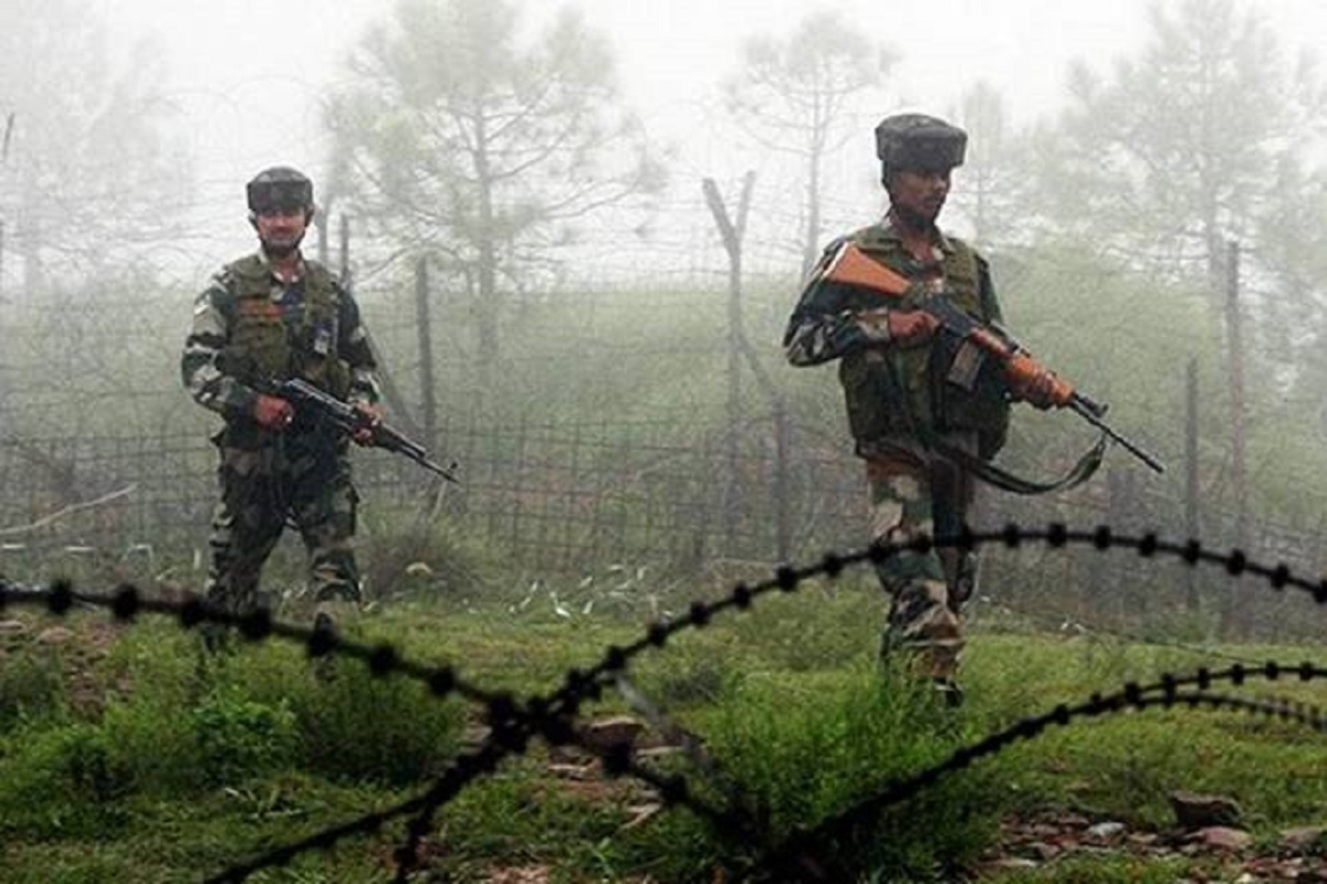 Jammu and Kashmir: Pakistan violates ceasefire in Poonch, one Army personnel martyred