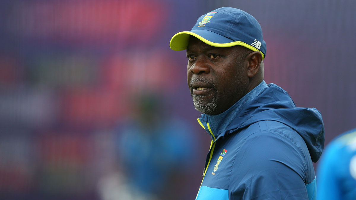 South African cricket embraces football-style setup, no renewal for coach Ottis Gibson