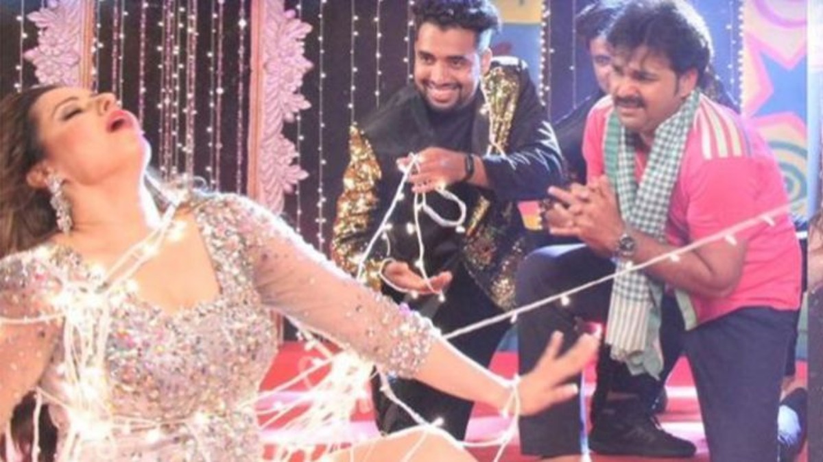 Bhojpuri sensation Pawan Singh's new song &lsquo;Godi Me Laika Khelana Paregai&rsquo; goes viral, watch video