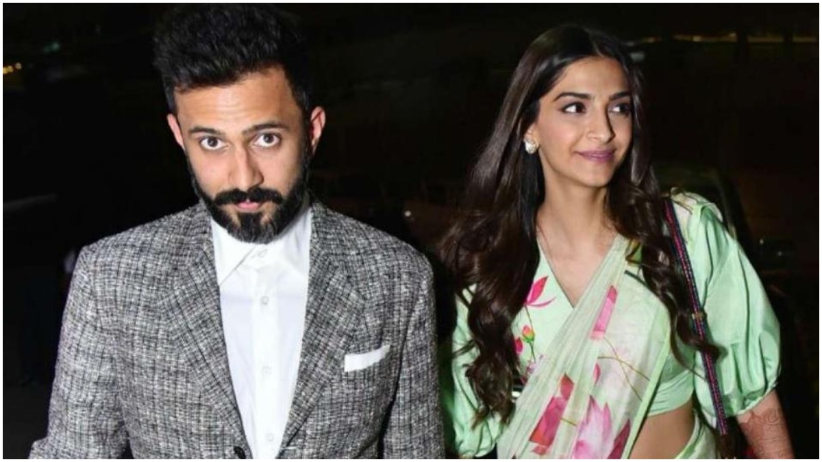 Sonam Kapoor misses husband Anand Ahuja, says 'nothing is worth being away from you' (In Pics)