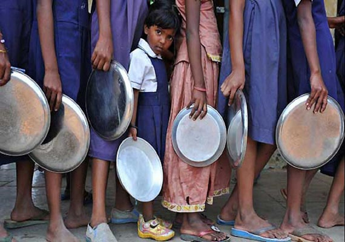 Chhattisgarh: 14 Children Fall Sick After Eating Mid-day Meal In ...