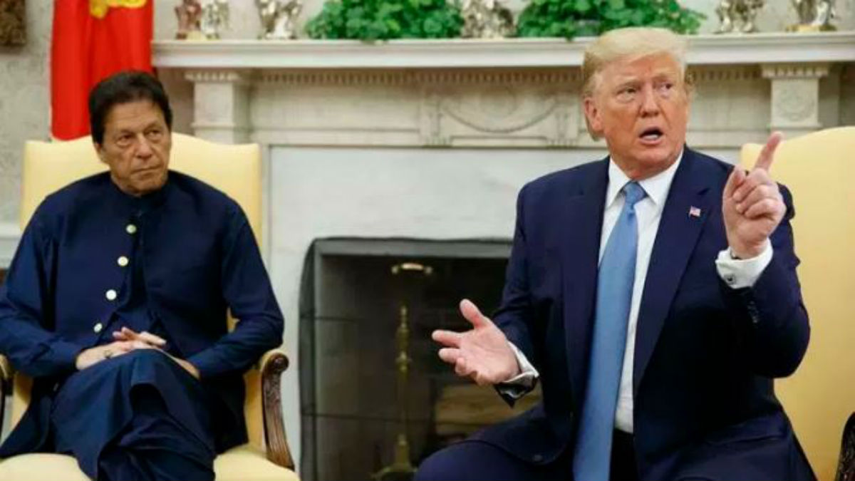 Imran, Trump discuss Kashmir issue on phone