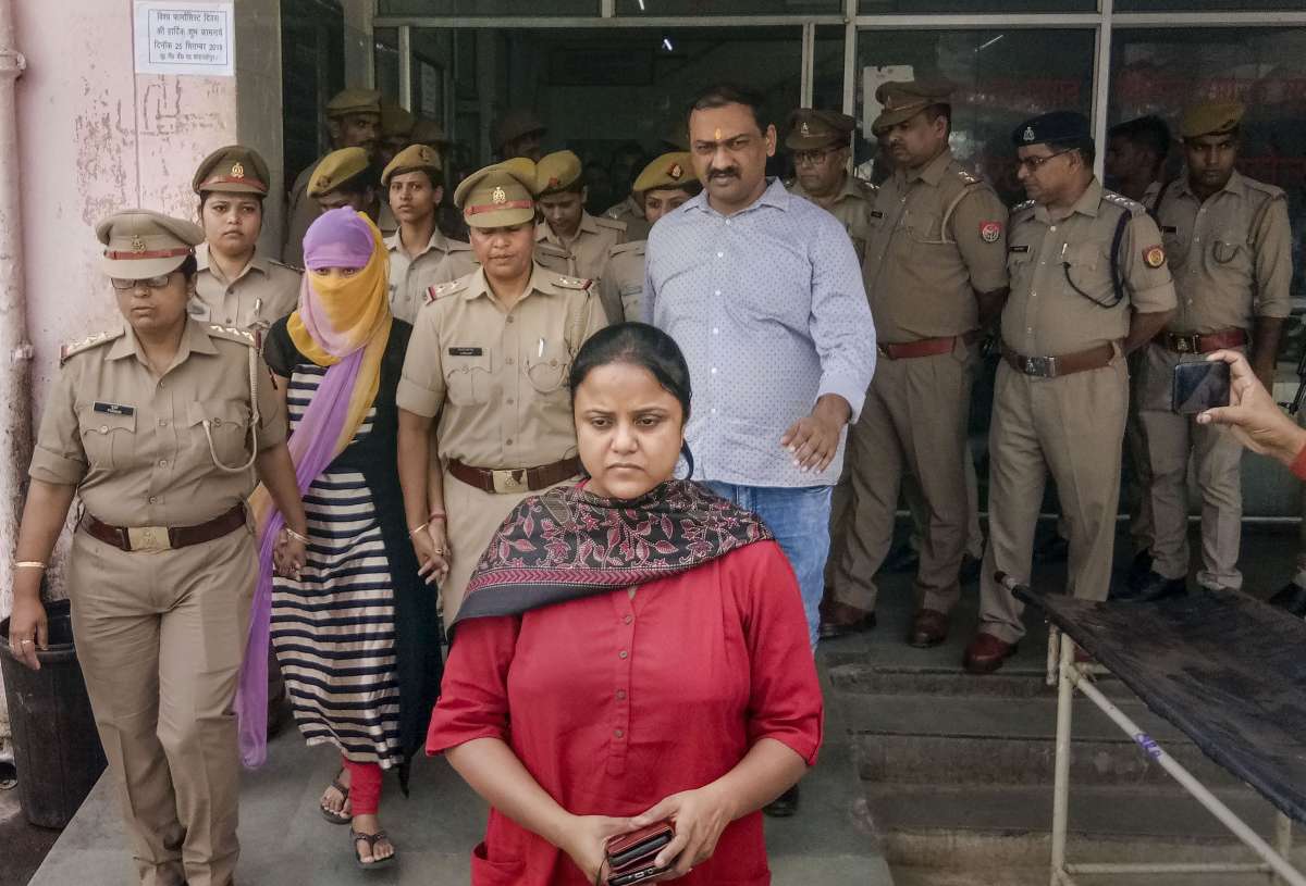 Shahjahanpur rape case: UP law student who had accused Chinmayanand of rape released on bail