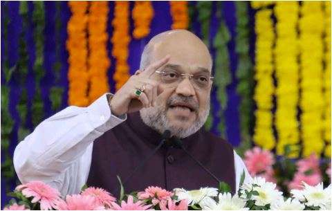 Union Minister Amit Shah's tweet on Hindi Divas has evoked strong reaction